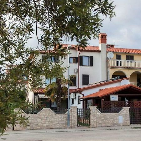 פאז'אנה Apartments Grozdanic מראה חיצוני תמונה